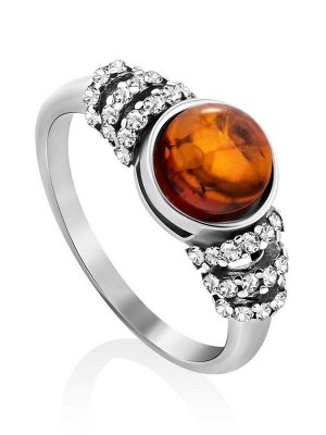 Красивое кольцо из серебра с натуральным янтарём и фианитами «Ренессанс»