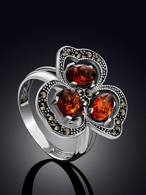 Яркое женственное кольцо «Эйфория» из серебра с янтарём и марказитами
