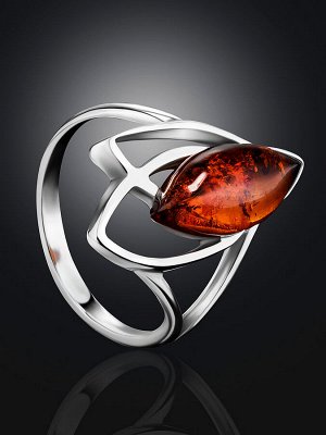 Ажурное серебряное кольцо с янтарём коньячного цвета «Прометей»
