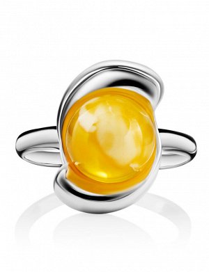 Серебряное кольцо «Арго» со вставкой из натурального медового янтаря