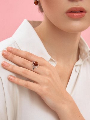 Воздушное серебряное кольцо с натуральным янтарём коньячного цвета «Ромашка»