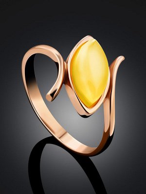 Нежное лёгкое кольцо из медового янтаря «Адажио»
