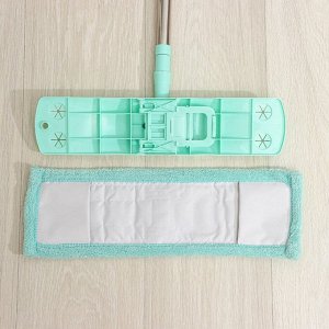 Швабра для мытья пола плоская Доляна, насадка из микрофибры 40x10 см, телескопическая стальная ручка 68(122) см