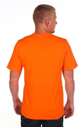 Футболка мужская оранжевого цвета