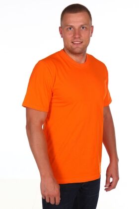 Футболка мужская оранжевого цвета