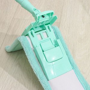 Швабра для мытья пола плоская Доляна, насадка из микрофибры 40x10 см, телескопическая стальная ручка 68(122) см