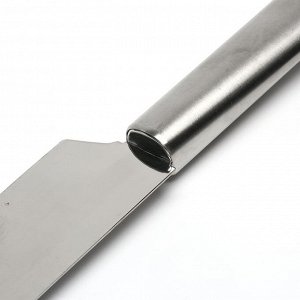 Нож кухонный металлический