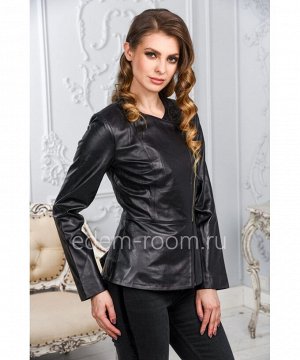 Женская кожаная куртка черного цвета из Турции