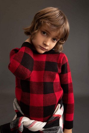 Трикотажный свитер с круглым вырезом для мальчиков