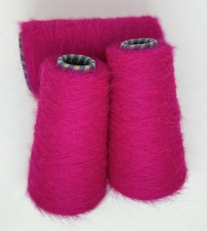 Пряжа для вязания 200гр, Lagopolane Caterina 30% альпака 30% полиакрил 40% полиамид 950м/100г Фуксия
