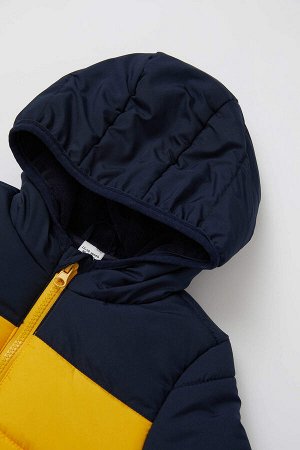 Водоотталкивающее пальто с капюшоном и флисовой подкладкой для мальчика для маленьких мальчиков