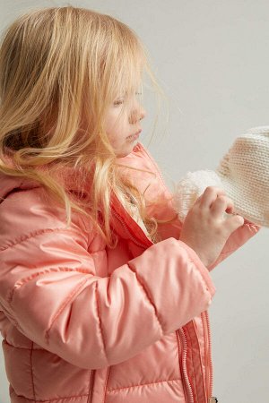 Надувное пальто с капюшоном для маленьких девочек