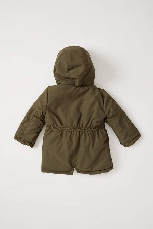 DEFACTO Длинное пальто с капюшоном и принтом на плюшевой подкладке для маленьких девочек