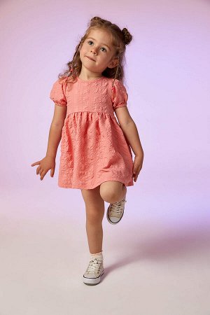Мятое платье средней посадки с круглым вырезом и короткими рукавами для маленьких девочек
