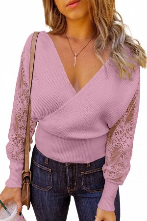 Розовый свитер с запахом и открытой спиной с кружевными вставками