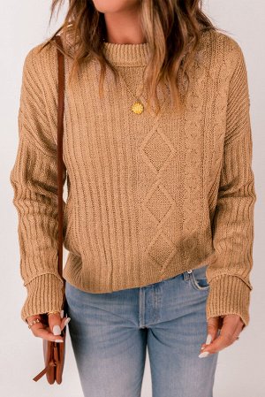 Бежевый свитер с длинным рукавом и комбинированным узором