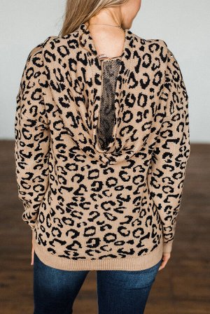 Леопардовый вязаный свитер с капюшоном и карманами