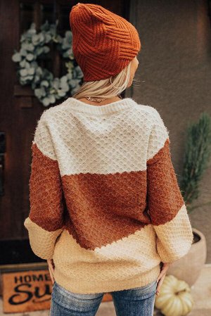Вязаный свитер в стиле колорблок: белый, коричневый, бежевый