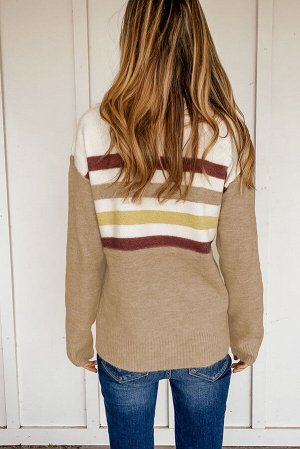 Бежевый свитер в полоску в стиле колорблок