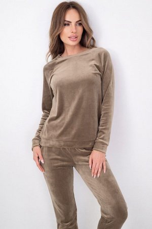 Женский костюм из велюра Happyfox