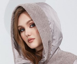 Куртка женская демисезонная со вставками из искусственного стриженного меха, цвет кэмал