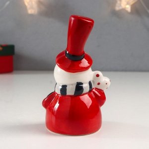 Сувенир керамика "Снеговик в красном цилиндре и полосатом шарфе, с сердцем" 10,8х6,5х6,4 см   762032