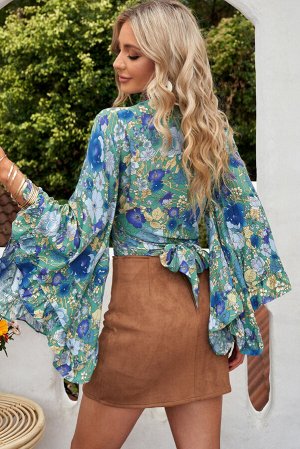 Green Floral Print V Neck Ruffled Bell Sleeve Crop Top