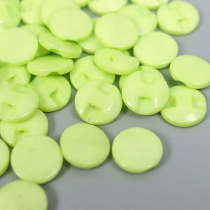 Пуговицы пластик на полуножке «Кругляш салат», 1.3x1.3 см, набор 50 шт., 2x5.5x5.5 см