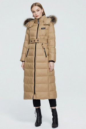 Женское зимнее пальто с поясом и съемным капюшоном с натуральным мехом лисы, цвет кэмал