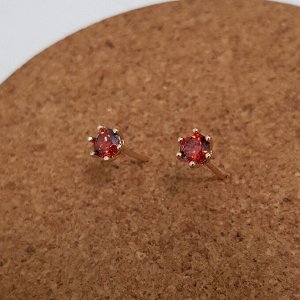 Серьги гвоздики коллекция " ML" покрытие позолота, красный камень, 60503, арт.647.786