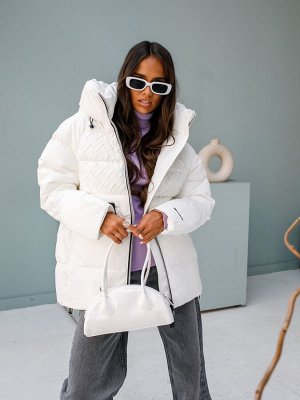 Женская зимняя куртка белый