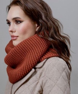 Хомут Объемный мягкий шарф-снуд в два оборота "Джун", выполнен из пушистой меланжевой пряжи. Его возможно носить как на шее, так и на голове. Длина 63 см. Ширина: 36см.  Состав: шерсть 50%, акрил 50%