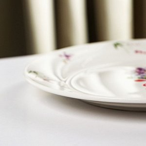 Тарелка фарфоровая десертная Доляна «Лаванда», d=20,3 см, цвет белый