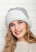 Женская шапка