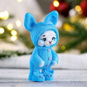 Фигурное мыло "Кролик в костюмчике" 50гр, голубой