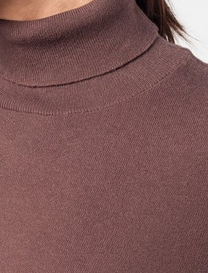 Базовый свитер из хлопка с коротким рукавом