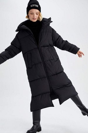 Теплоизолированное водонепроницаемое надувное пальто с капюшоном