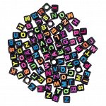 Бусины с буквами Английский алфавит цветные на черном 6мм 100шт квадратные