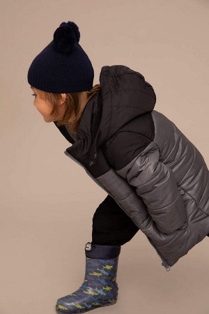 Водоотталкивающее длинное пальто с капюшоном и плюшевой подкладкой для маленьких мальчиков