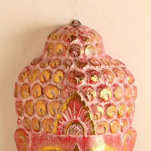 Сувенир "Маска Будды" 30 см, дерево албезия, розовый