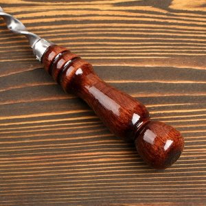 Шампур с деревянной ручкой, металл - 3 мм, ширина - 12 мм, рабочая длина - 40 см