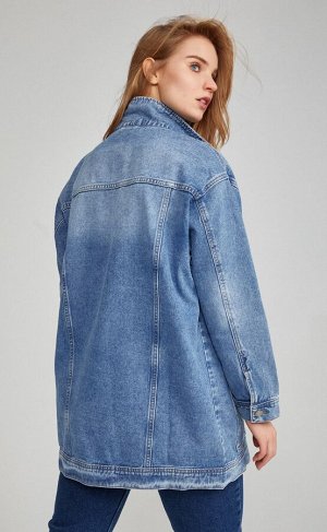 Куртка джинсовая женская удлиненного кроя F112-1208b голубая