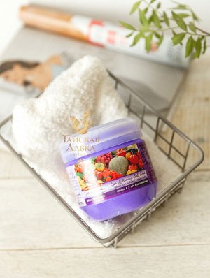 Скраб для тела солевой с витаминами С и Е "Фруктовый Микс" Carebeau / Carebeau Spa Lightening Salt Scrub Mixed Fruits