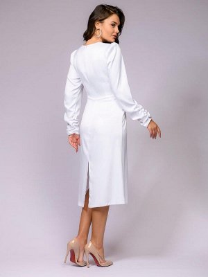 Платье белое длины миди с длинными рукавами