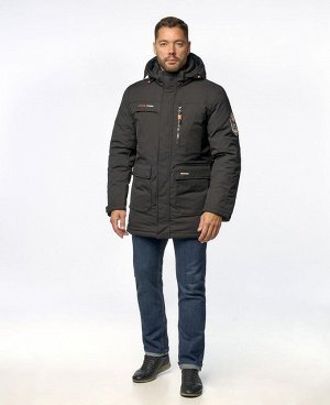 Продам зимнюю куртку черного цвета размер 48-50