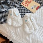 Женские меховые варежки, цвет белый