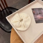 Резинка для волос, цвет белый