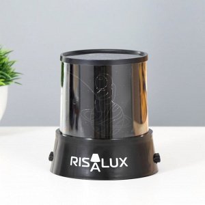 RISALUX Ночник-проектор &quot;Космонавт в космосе&quot; LED USB/от батареек черный 10,8Х10,8Х11,5 см
