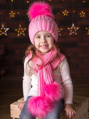 Шапка вязаная детская с помпоном, жемчуг россыпью + шарф с помпоном, ярко-розовый
