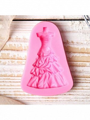 Молд для творчества Бальное платье цвет розовый 7,5 х 5,3 х 1 см